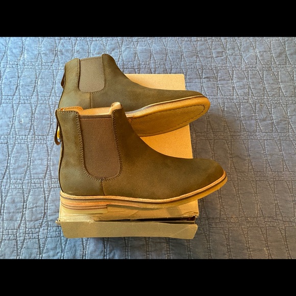 Clarks Gobi Chelsea Desert Boot - - Picture 1 of 7